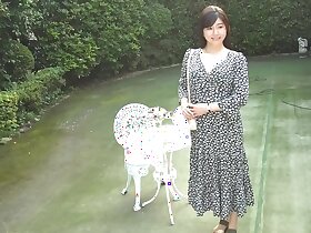 首次拍摄已婚妇女纪录片《栗林爱子》